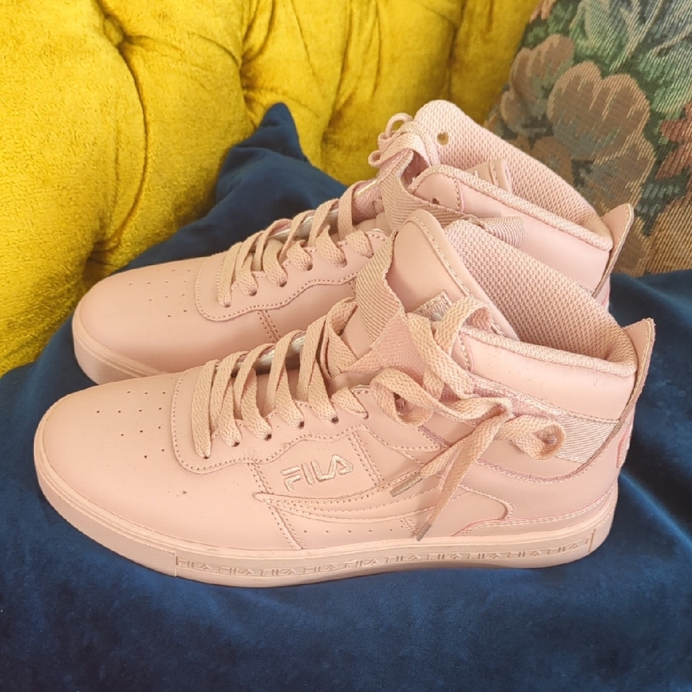 Fila Women's Blush High-Top Sneakers